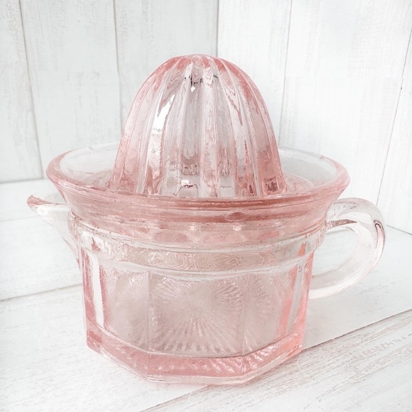 Other - Vintage Pink Glass
Small Juicer with Pitcher